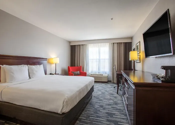 Country & By Radisson, Center Az Hotel 4*