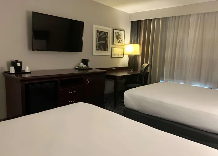 Country & By Radisson, Center Az 4* Tucson