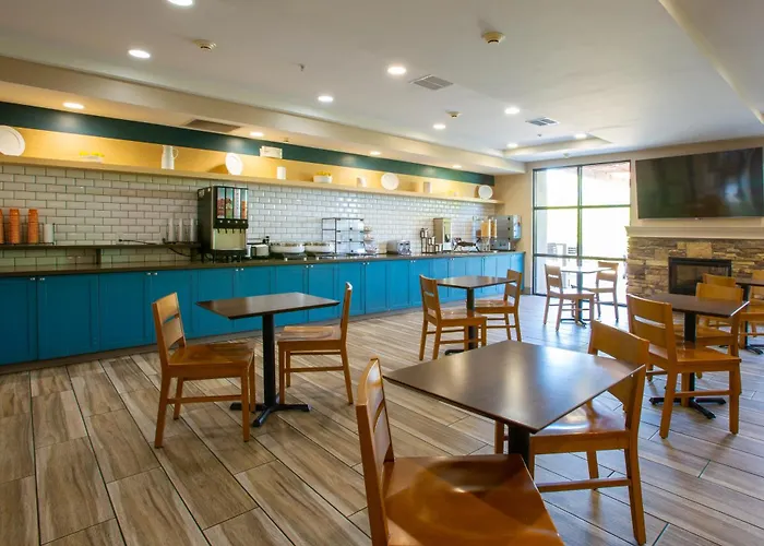Hotel Country & By Radisson, Center Az