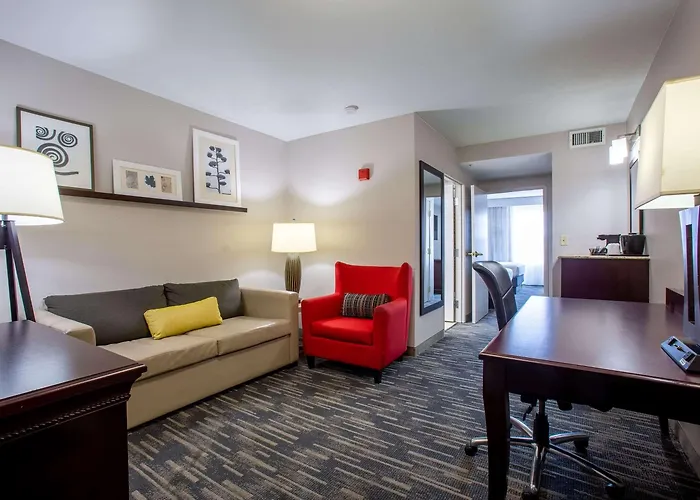 Country & By Radisson, Center Az 4*