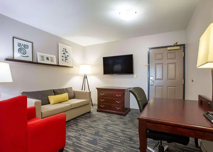 Hotel Country & By Radisson, Center Az 4*